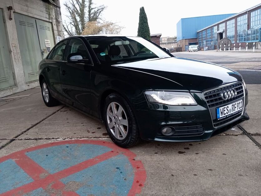 Audi A4 192.000 km 5.900 € Kamp-Lintfort 47475