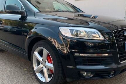 Audi Q7 244.000 km 9.650 &euro; Duisburg 47179