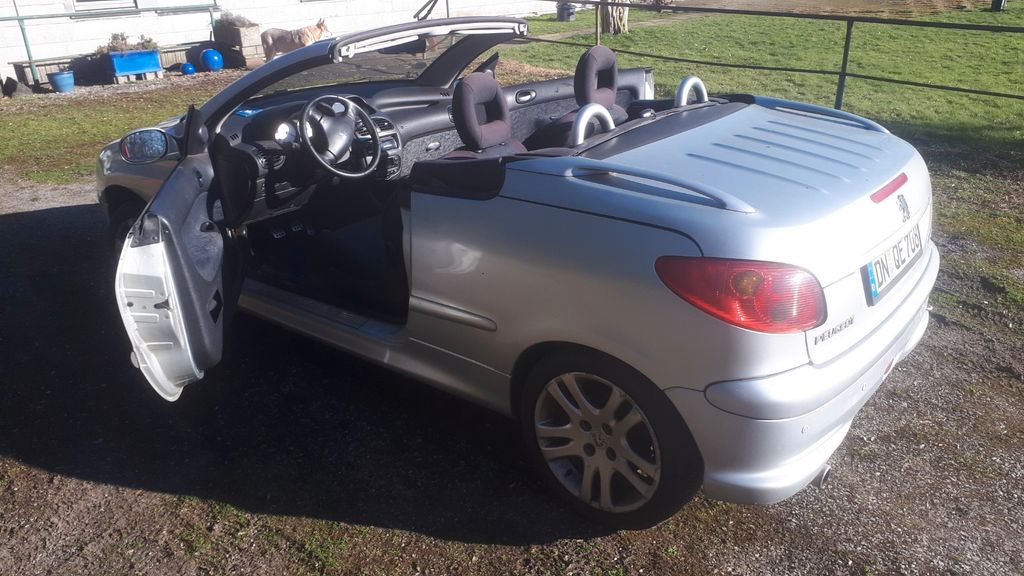 Peugeot 206 143.000 km 1.390 &euro; Bottrop 46240