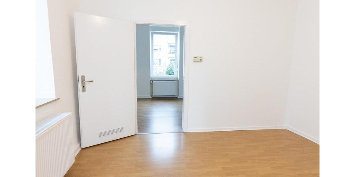 2 12 Zimmer Wohnung zu vermieten zentral gelegen stadtnah 2.5 zimmer