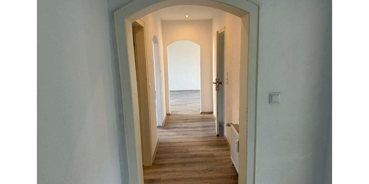 Erdgeschoßwohnung Bochum Bochum-Südwest - 4 Zimmer, 95 m&sup2;, 720&euro; | Angebot:27584785