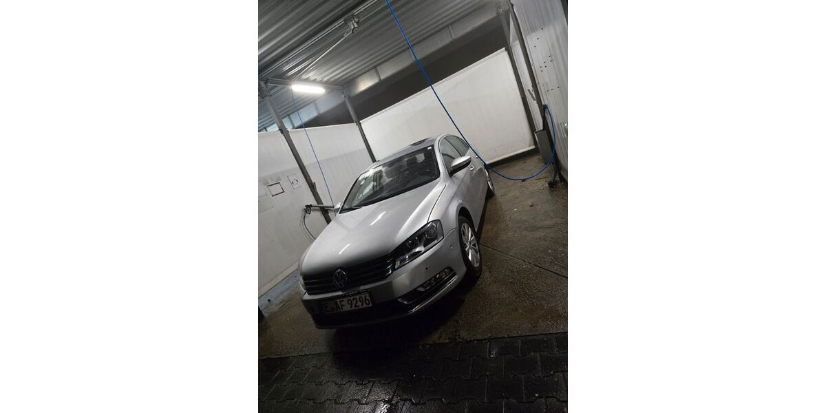 VW Passat 157.000 km 6.000 &euro; Essen 45144