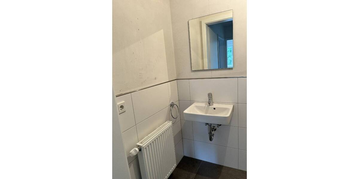 Etagenwohnung Neukirchen-Vluyn Neukirchen - 3 Zimmer, 88 m&sup2;, 880&euro; | Angebot:26261336