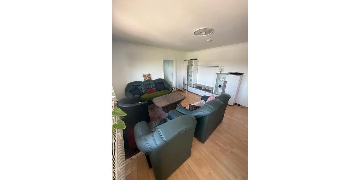 Etagenwohnung Mülheim an der Ruhr - 4 Zimmer, 67 m&sup2;, 120.000&euro; | Angebot:26977247