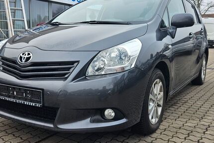 Toyota Verso 100.500 km 9.699 € Bochum 44866