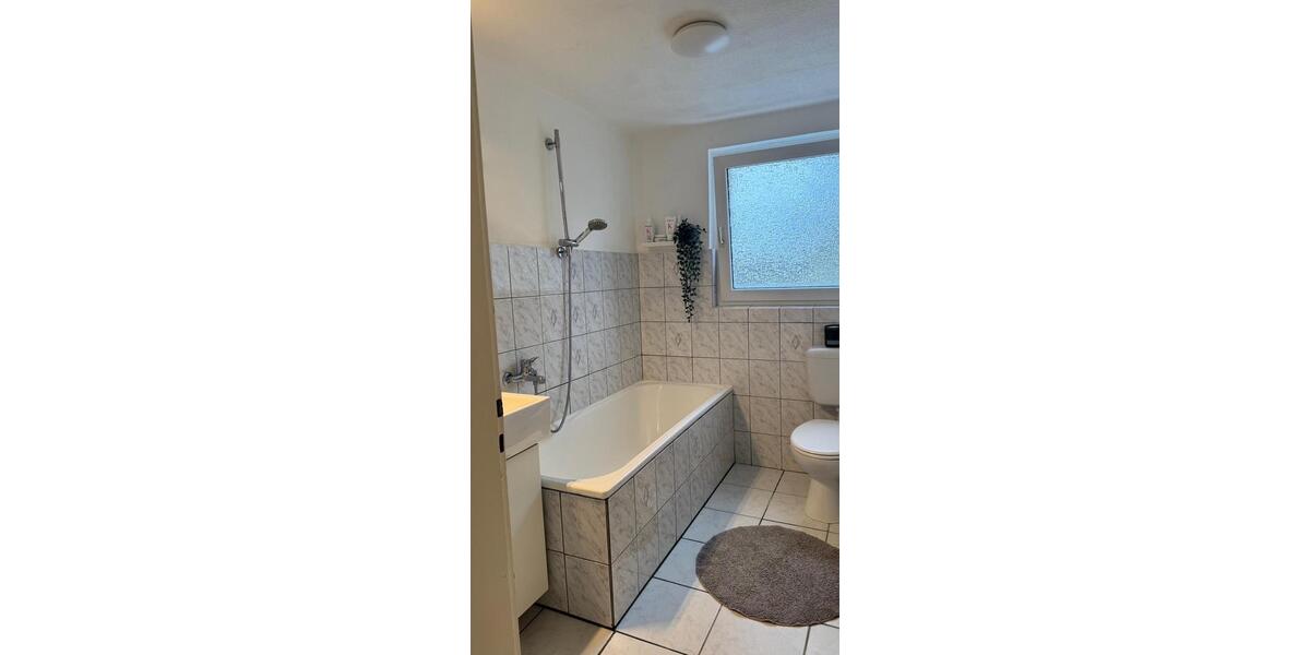 Schöne 2,5 Zimmer Wohnung mit Garten mit Nutzung 2.5 zimmer