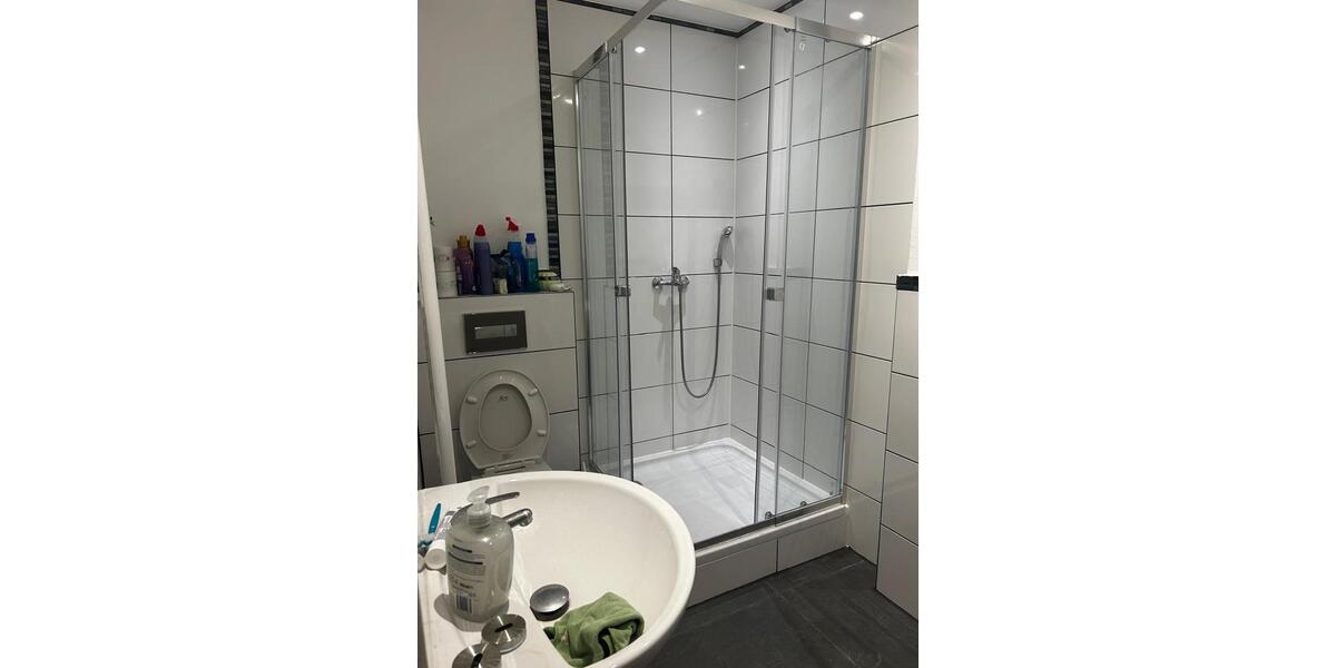 Erdgeschoßwohnung Duisburg Hamborn - 3 Zimmer, 80 m&sup2;, 650&euro; | Angebot:26341686