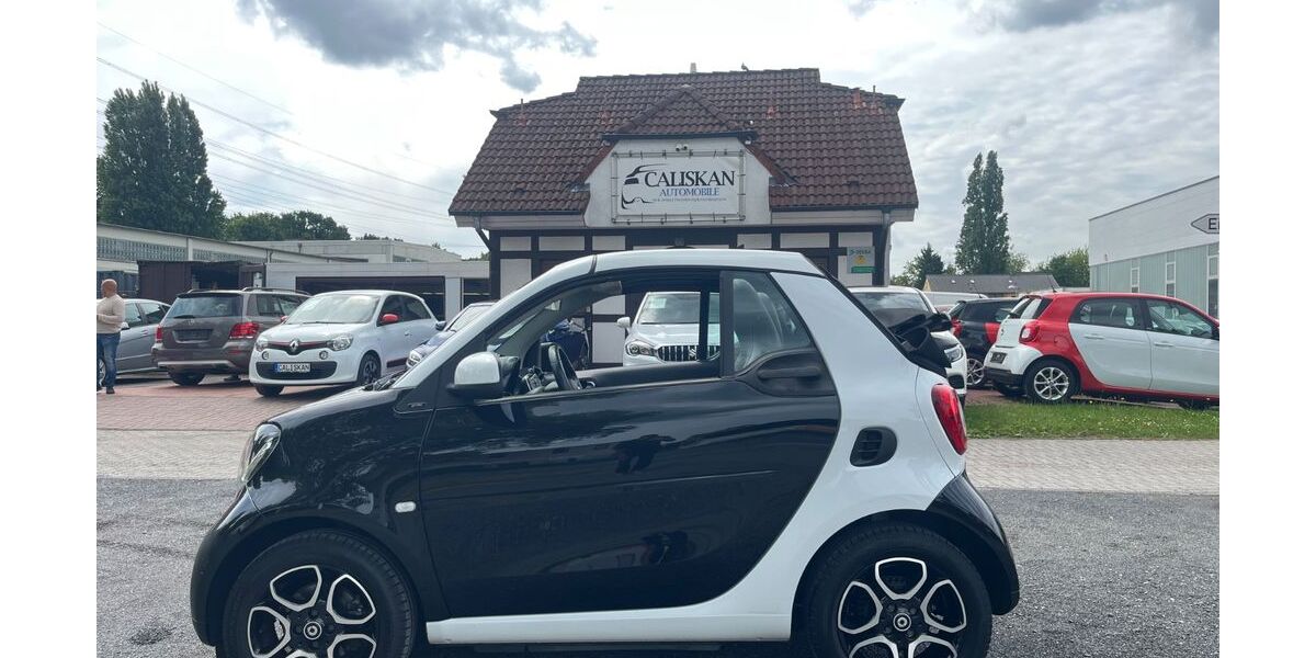 Smart ForTwo 97.541 km 10.490 &euro; Dinslaken 46539