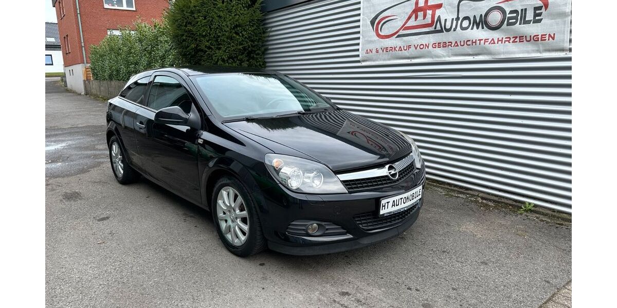 Opel Astra 82.000 km 3.999 € Marl 45770