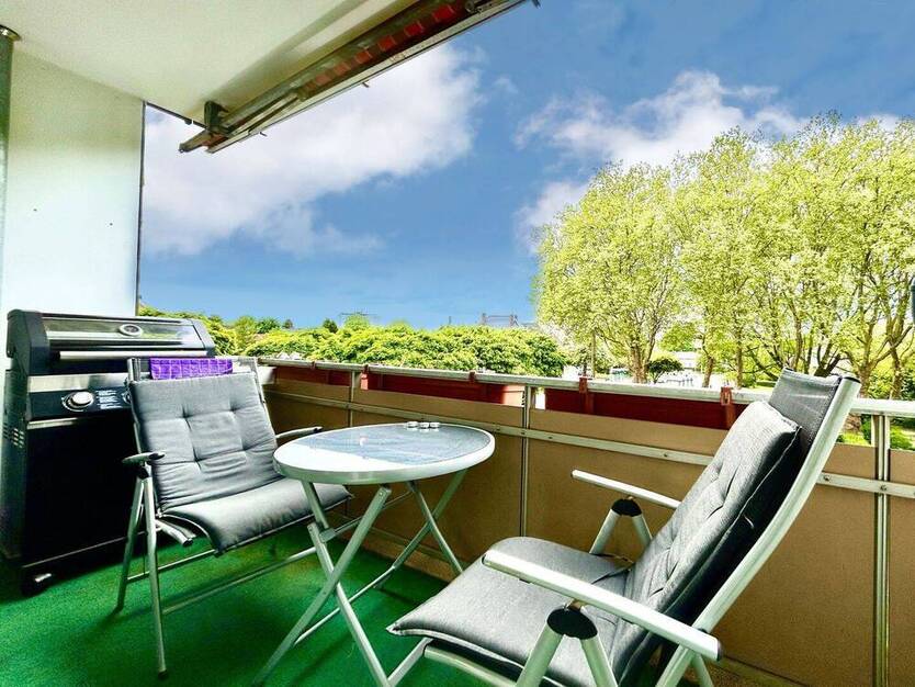 Komfort trifft Natur - barrierefreie Wohnung mit Balkon und Blick in die Baumkronen von Hattingen-Welper
