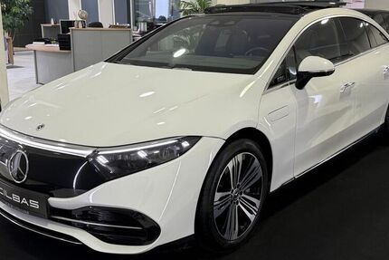 Mercedes EQS