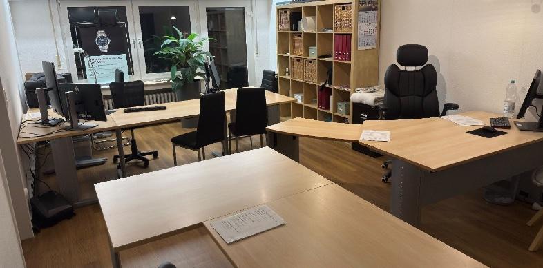 Gewerbeobjekt Moers - 12&euro; | Angebot:26236463