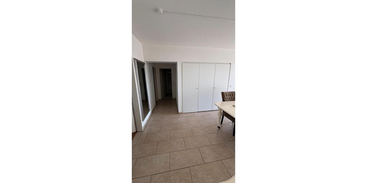 Etagenwohnung Duisburg Walsum - 4 Zimmer, 84 m&sup2;, 229.000&euro; | Angebot:27081321