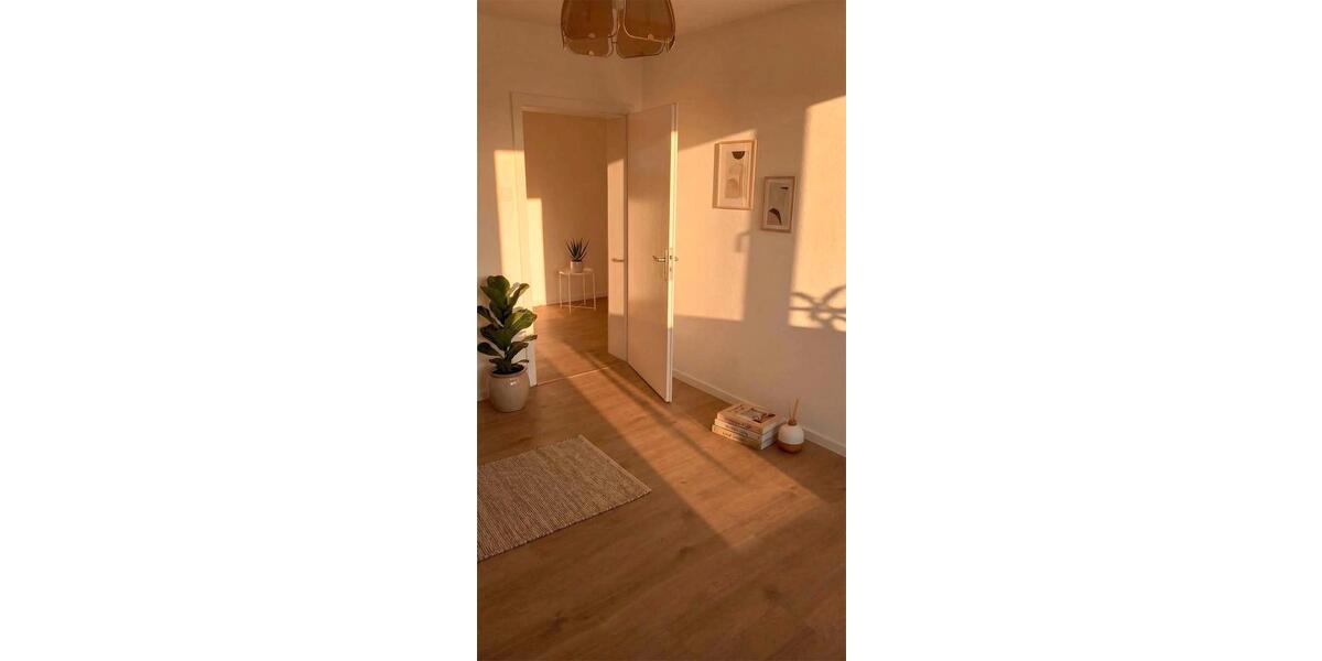 Etagenwohnung Gelsenkirchen Ückendorf - 4 Zimmer, 75 m&sup2;, 562&euro; | Angebot:26350540