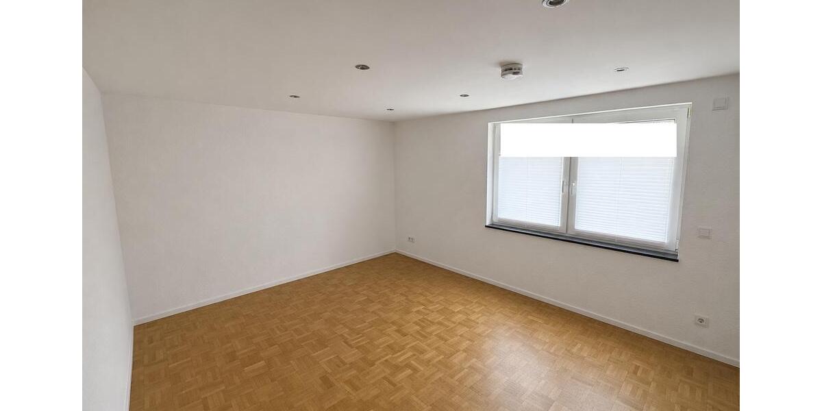 Etagenwohnung Hattingen Niederbonsfeld - 5 Zimmer, 133 m&sup2;, 410.000&euro; | Angebot:26819339