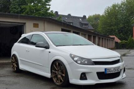 Opel Astra 122.000 km 14.999 &euro; Duisburg 47279