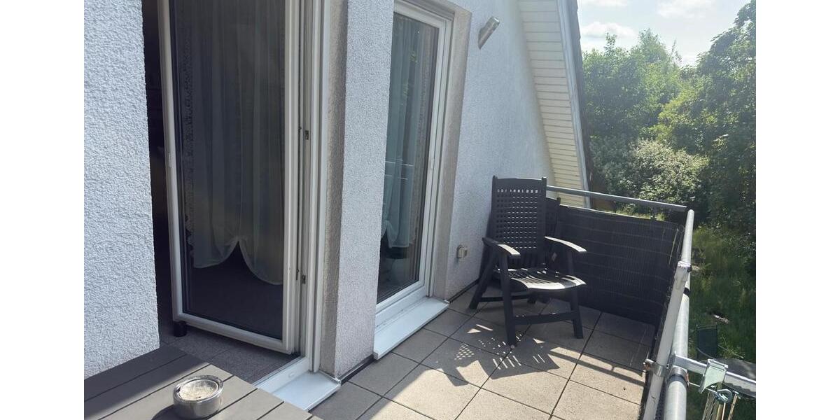 Dachgeschoßwohnung Duisburg Duisburg-Mitte - 2.5 Zimmer, 65 m&sup2;, 189.000&euro; | Angebot:26815438