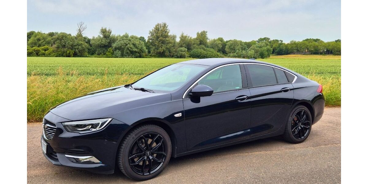 Opel Insignia 174.000 km 9.650 &euro; Duisburg 47198