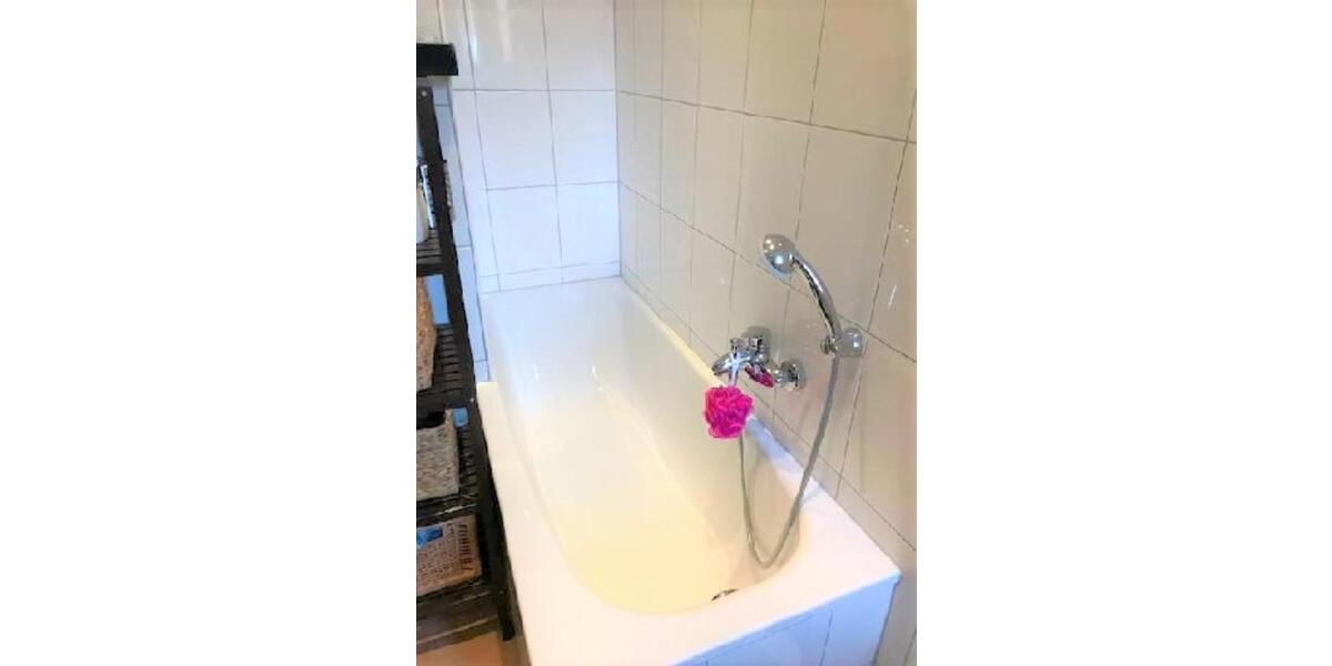 Dachgeschoßwohnung Essen Stadtbezirk II - 3 Zimmer, 95 m&sup2;, 995&euro; | Angebot:25444023