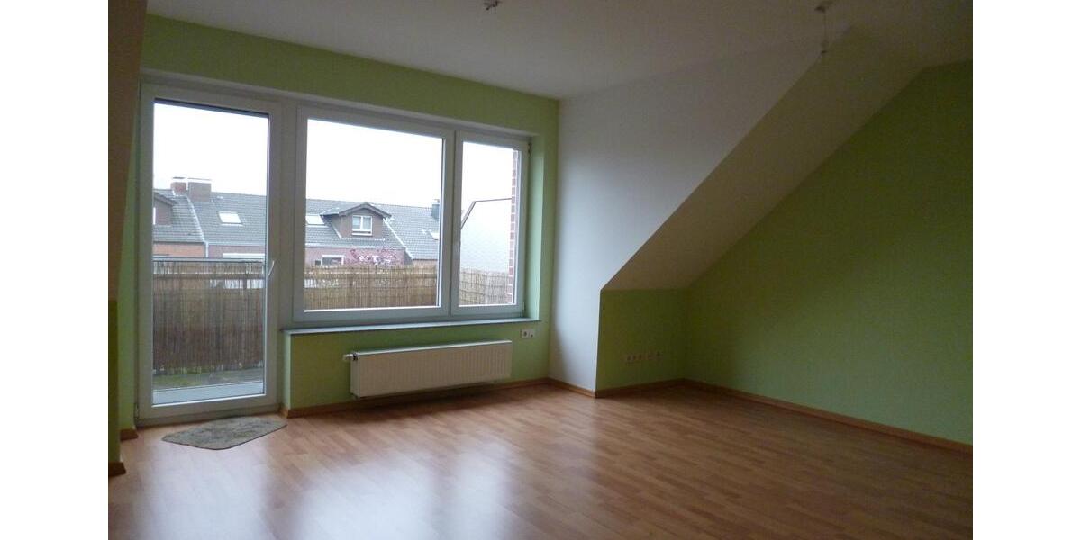 Zwei schöne DG Wohnungen 2.5 zimmer