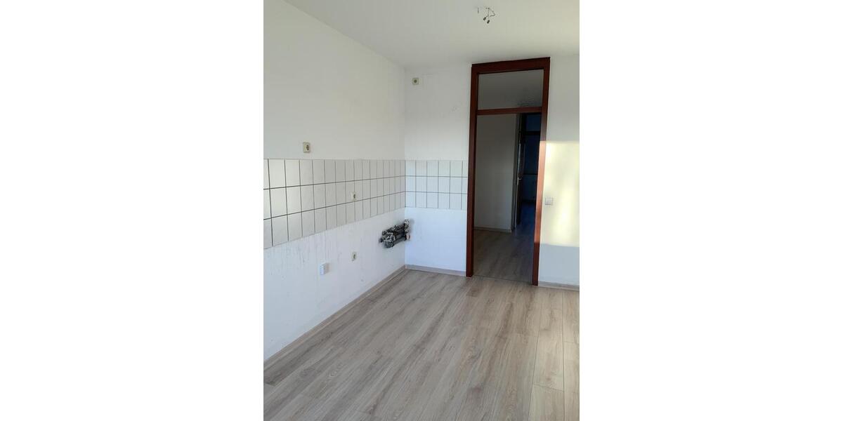 Etagenwohnung Dinslaken Lohberg - 3.5 Zimmer, 81 m&sup2;, 507&euro; | Angebot:26306062