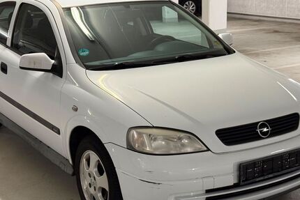 Opel Astra 59.000 km 3.000 &euro; Essen 45326