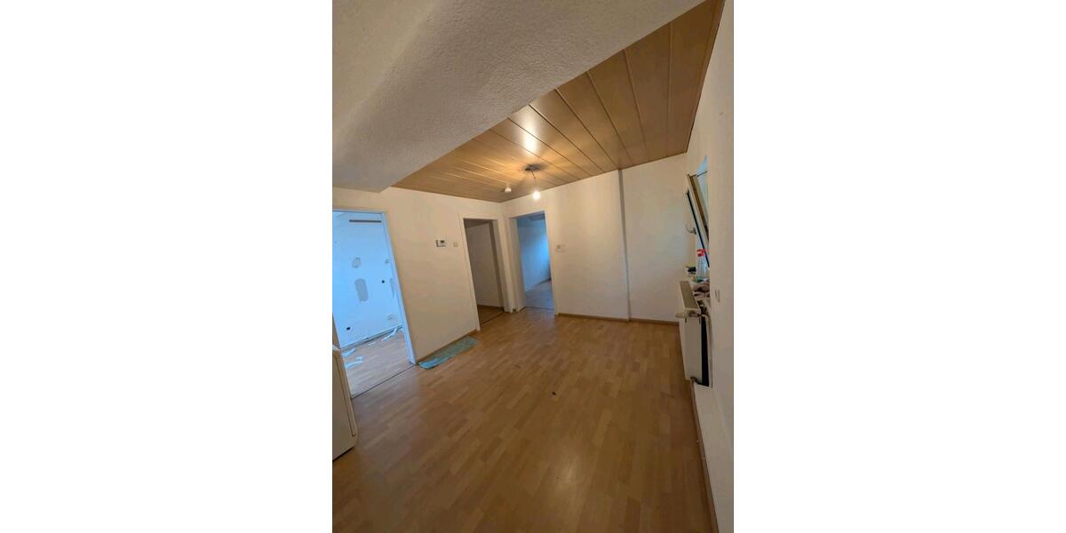 Dachgeschoßwohnung Gladbeck - 3 Zimmer, 47 m&sup2;, 457&euro; | Angebot:26311929