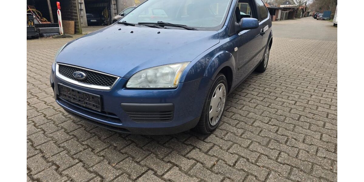 Ford Focus 227.000 km 600 &euro; Dinslaken 46537