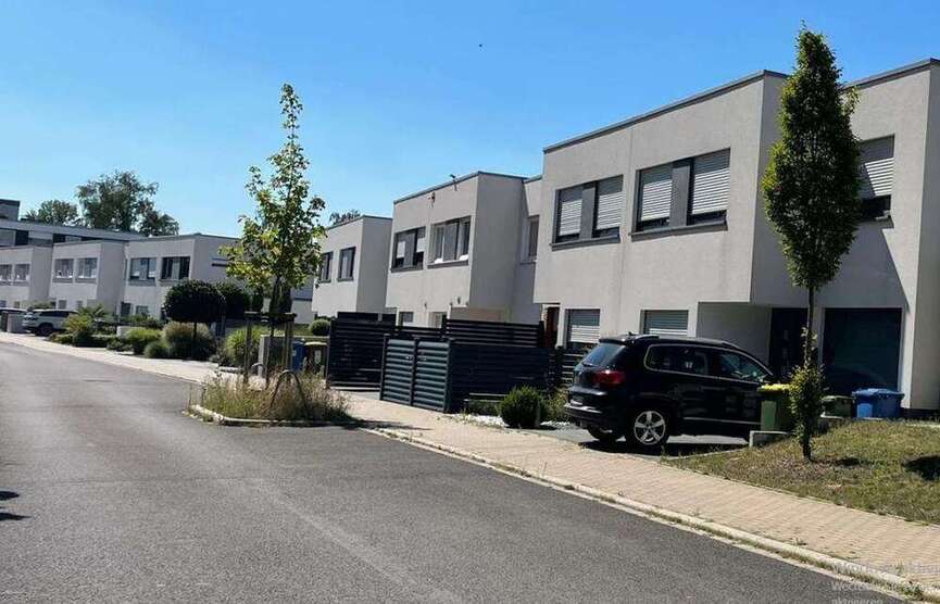 Haus zum Kaufen in Oberhausen 595.000 € 218.63 m²
