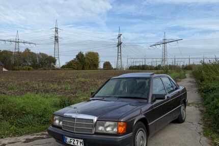 Mercedes-Benz 190 255.000 km 5.600 &euro; Essen 45279