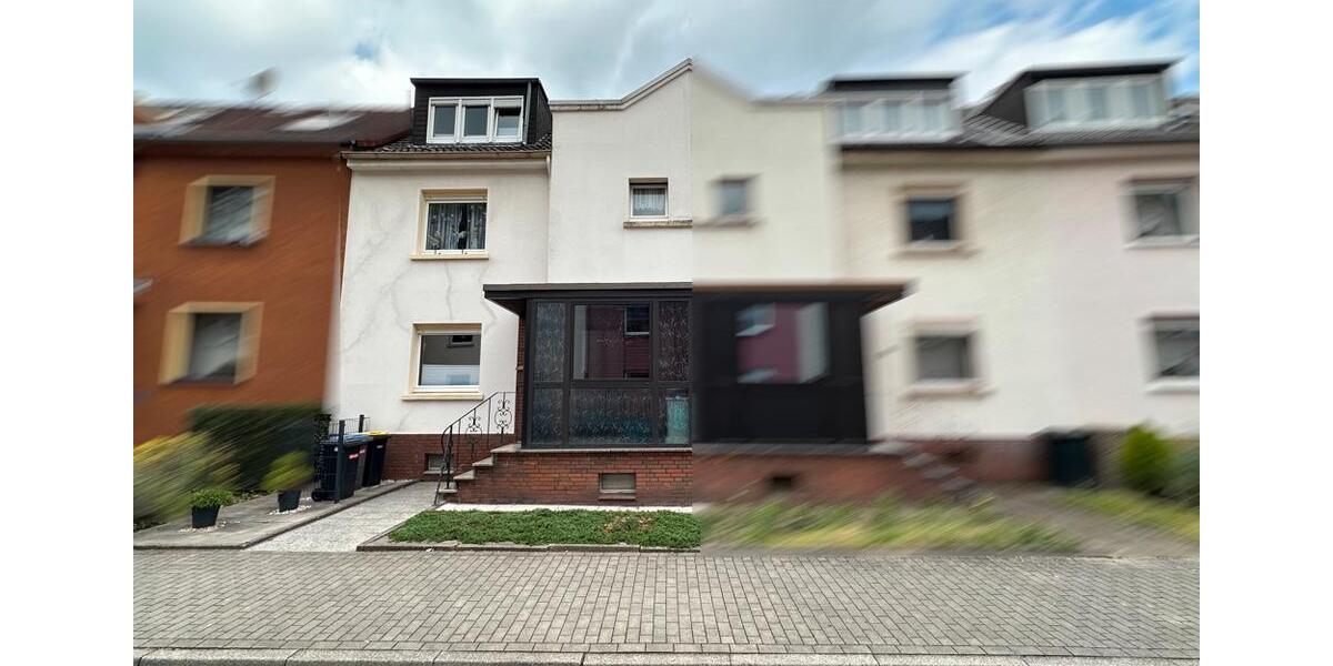 Reihenhaus Gelsenkirchen Rotthausen - 7 Zimmer, 155 m&sup2;, 1.478&euro; | Angebot:26261673