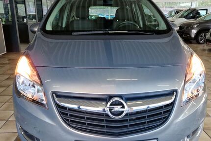 Opel Meriva 31.000 km 7.850 € Bottrop 46238