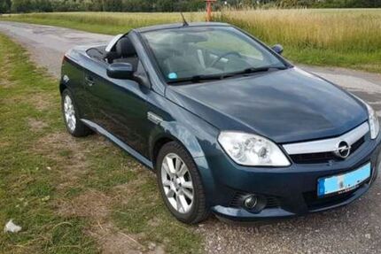Opel Tigra 108.000 km 2.400 € Essen 45149