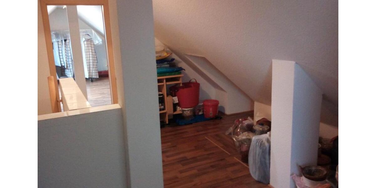 Dachgeschoßwohnung Bochum Querenburg - 4.5 Zimmer, 88 m&sup2;, 822&euro; | Angebot:26279651