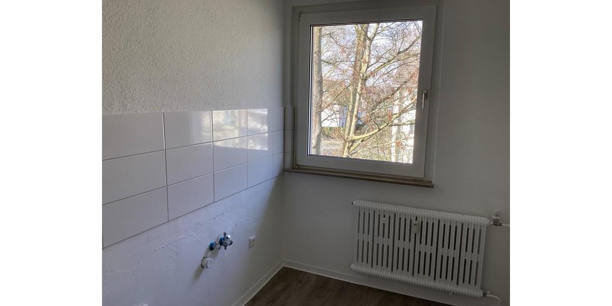 Etagenwohnung Gelsenkirchen Ückendorf - 3 Zimmer, 67 m&sup2;, 568&euro; | Angebot:25469450