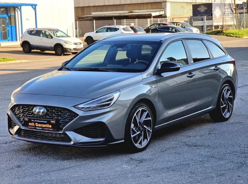 i30
