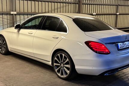 Mercedes-Benz C 250 190.000 km 17.000 &euro; Duisburg 47137
