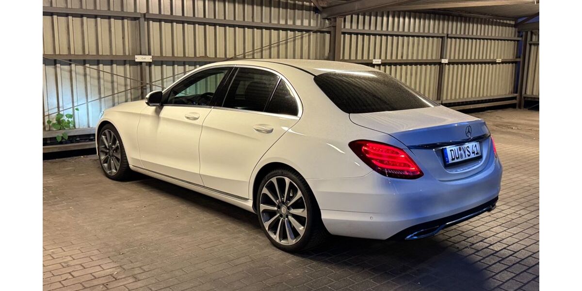 Mercedes-Benz C 250 190.000 km 17.000 &euro; Duisburg 47137