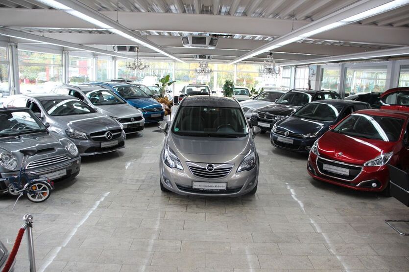 Opel Meriva 140.000 km 4.990 € Essen 45356