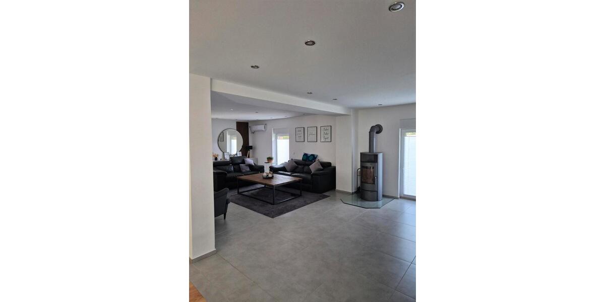 Einfamilienhaus Marl - 7 Zimmer, 270 m&sup2;, 547.000&euro; | Angebot:26268740