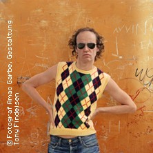 Komfort-Ticket | Olaf Schubert & seine Freunde - Jetzt oder now! 24.09.2027 Rudolf Weber-ARENA