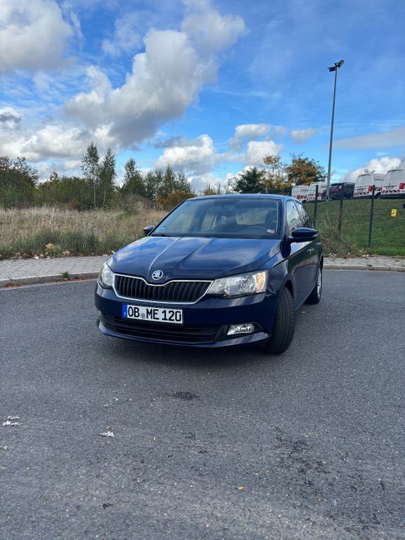 Skoda Fabia 103.590 km 6.990 € Oberhausen 46045