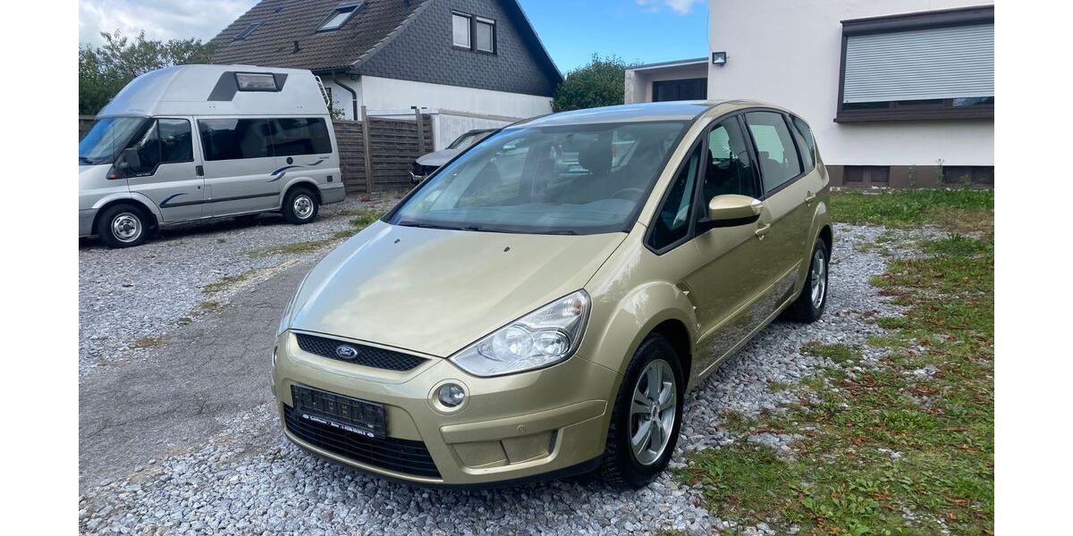 Ford S-Max 134.000 km 4.950 &euro; Mülheim an der Ruhr 45481