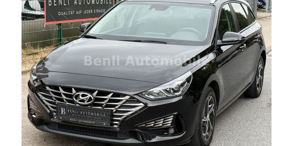 Hyundai i30 53.000 km 14.990 &euro; Oer Erkenschwick 45739