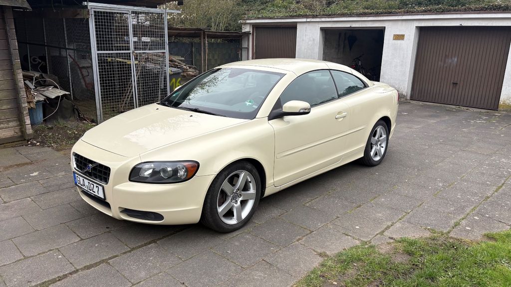 Volvo C70 180.000 km 6.200 &euro; Gladbeck 45968