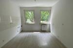 großzügige 2,5-Zimmer-Wohnung in ruhiger Lage
