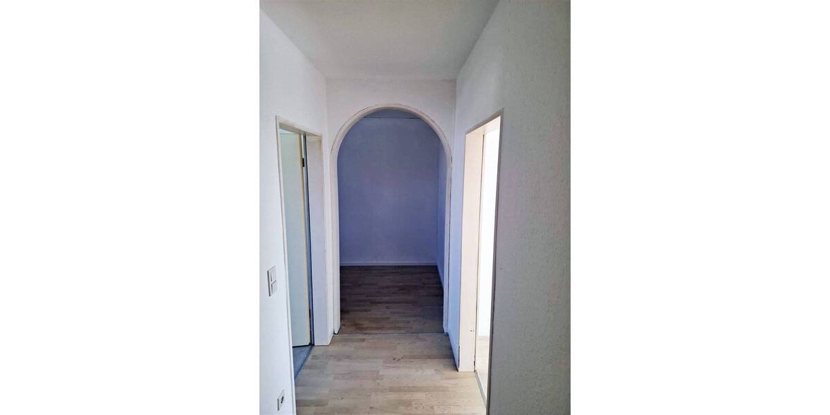 Etagenwohnung Dinslaken Innenstadt - 3 Zimmer, 95 m&sup2;, 630&euro; | Angebot:26331741