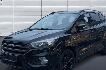 Ford Kuga 48.500 km 16.990 &euro; Duisburg 47057