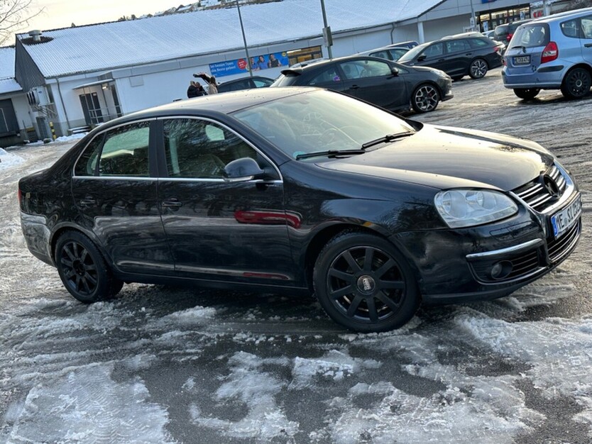 VW Jetta 100.000 km 6.000 € Velbert 42551