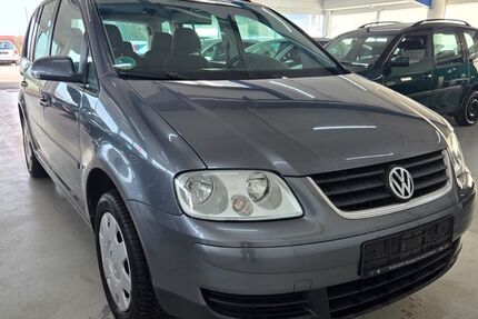 VW Touran 167.577 km 4.999 &euro; Rheinberg 47495